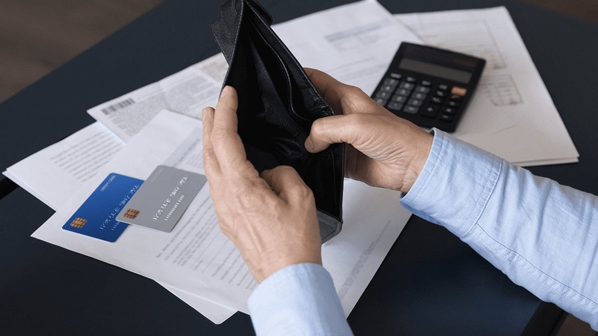 Как взять займ в МФО «FINTERS» и не влезть по уши в долги?