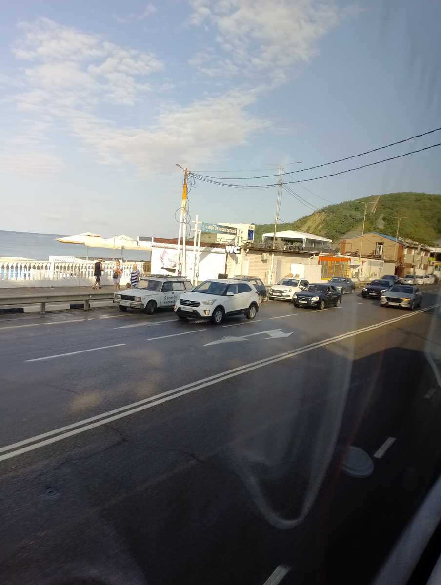 Из окна автобуса, 2024