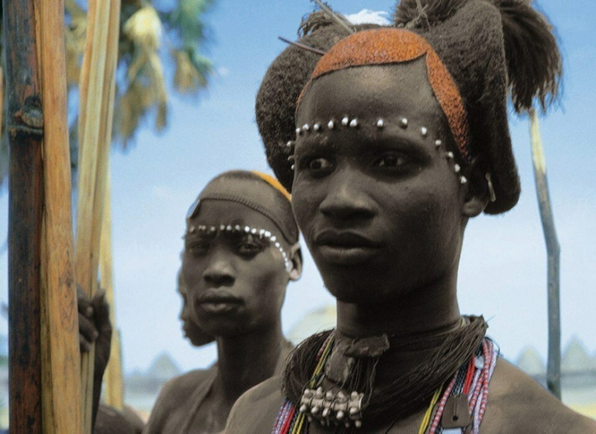 Современные негроиды. Раньше такого не было!