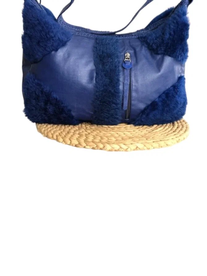 Пошив сумки модели "Италия" из кожи и меха. Ателье Ирины Берзиной.