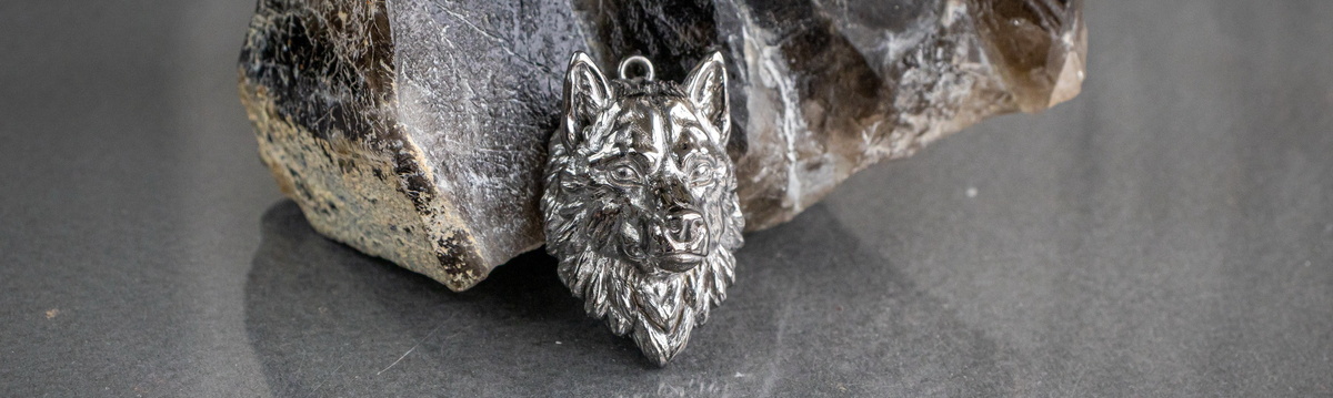 Серебряный кулон 