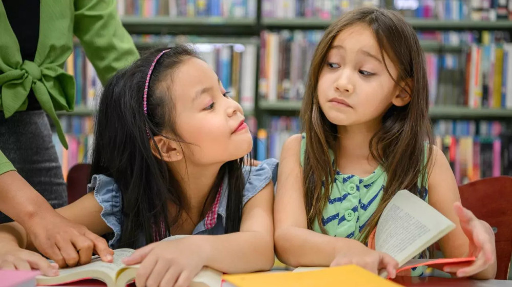    Кто на свете всех милее?