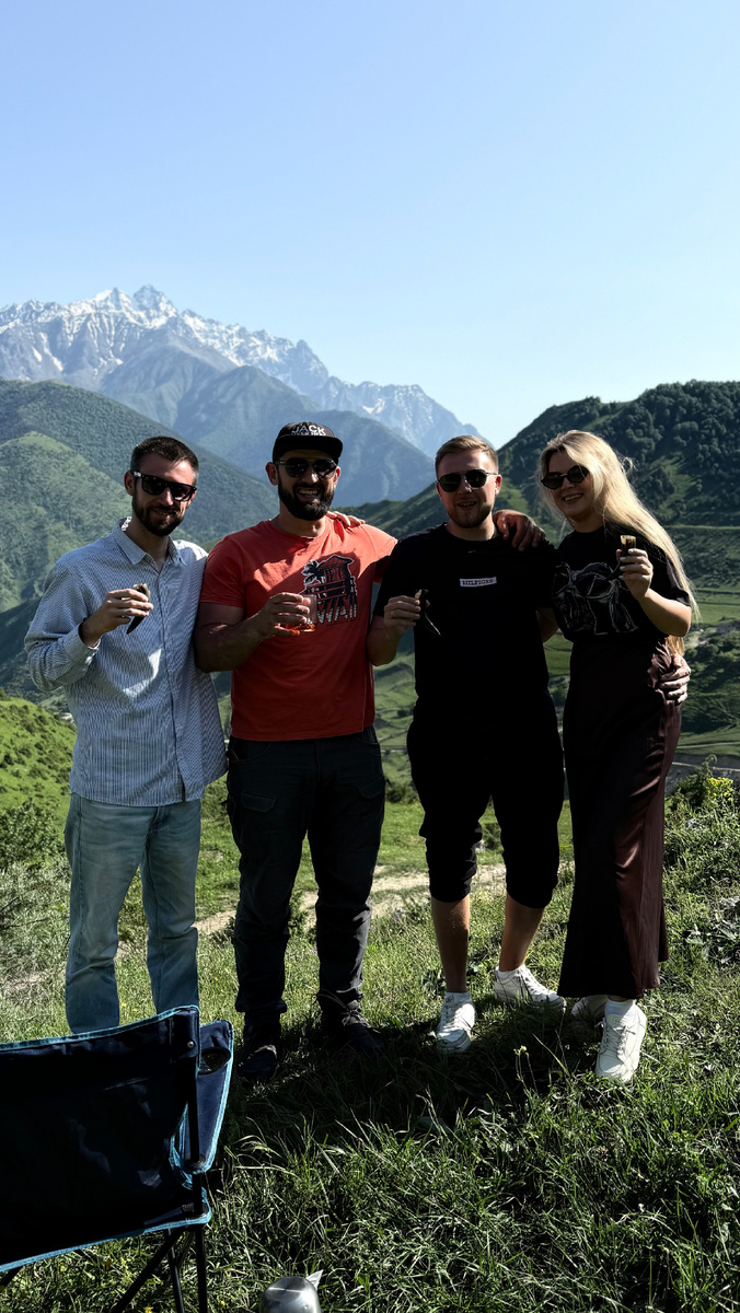 Групповой тур это новые знакомства и много общения.