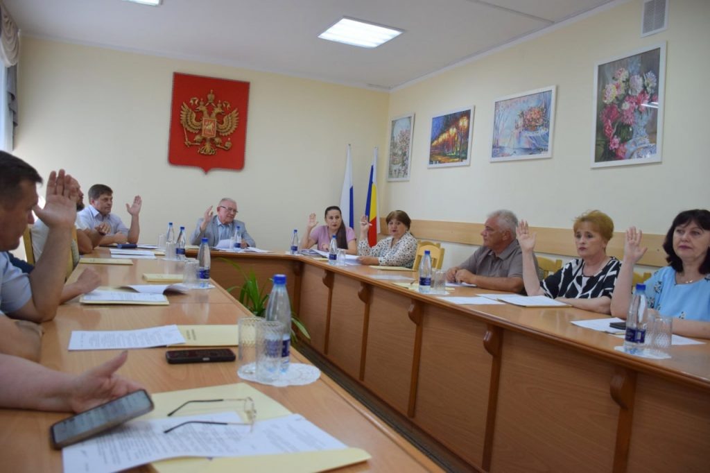    фото: Новошахтинская городская Дума Редактор