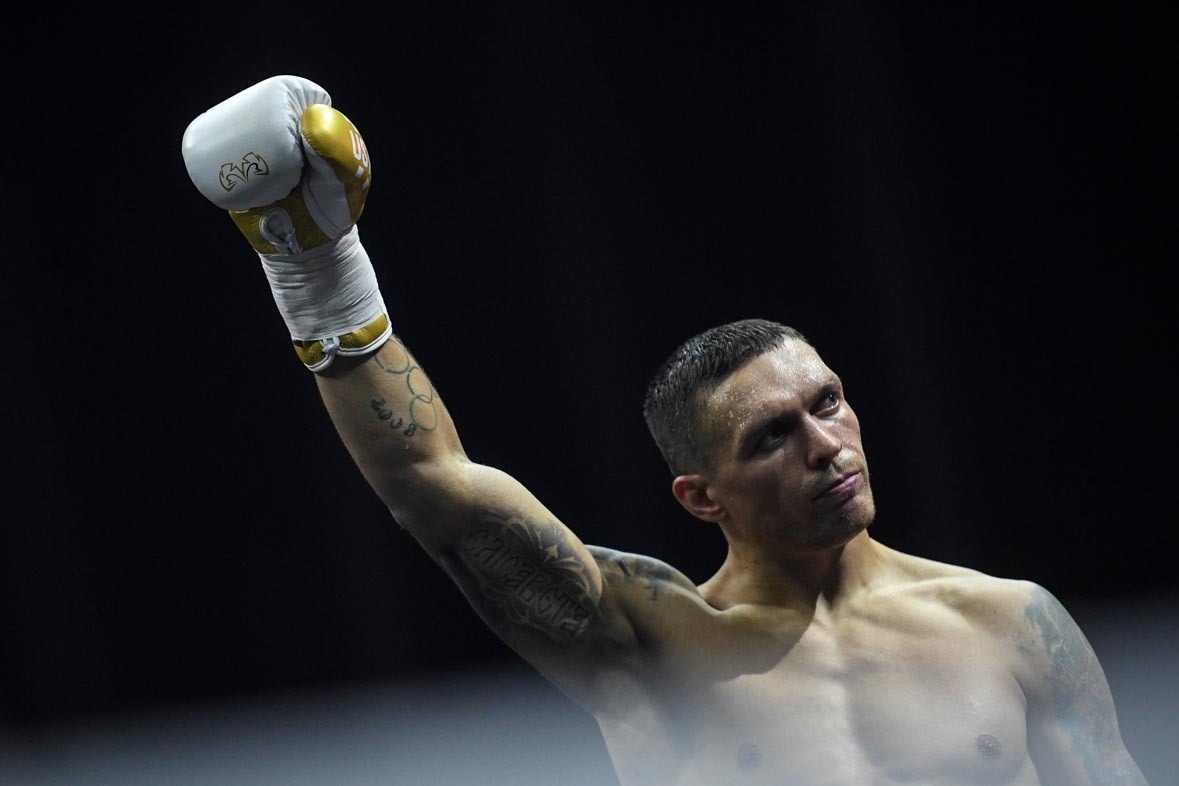    Александр Усик.Дарья Исаева