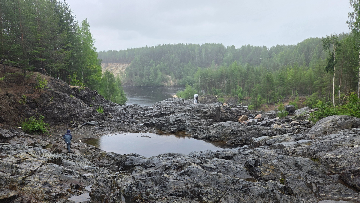 Потухший вулкан Гирвас