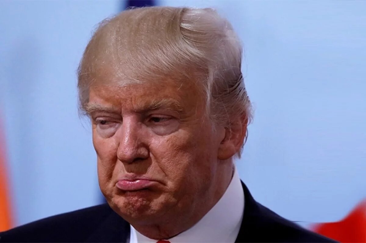    Рейтинг Трампа за последние недели упал до 41%.