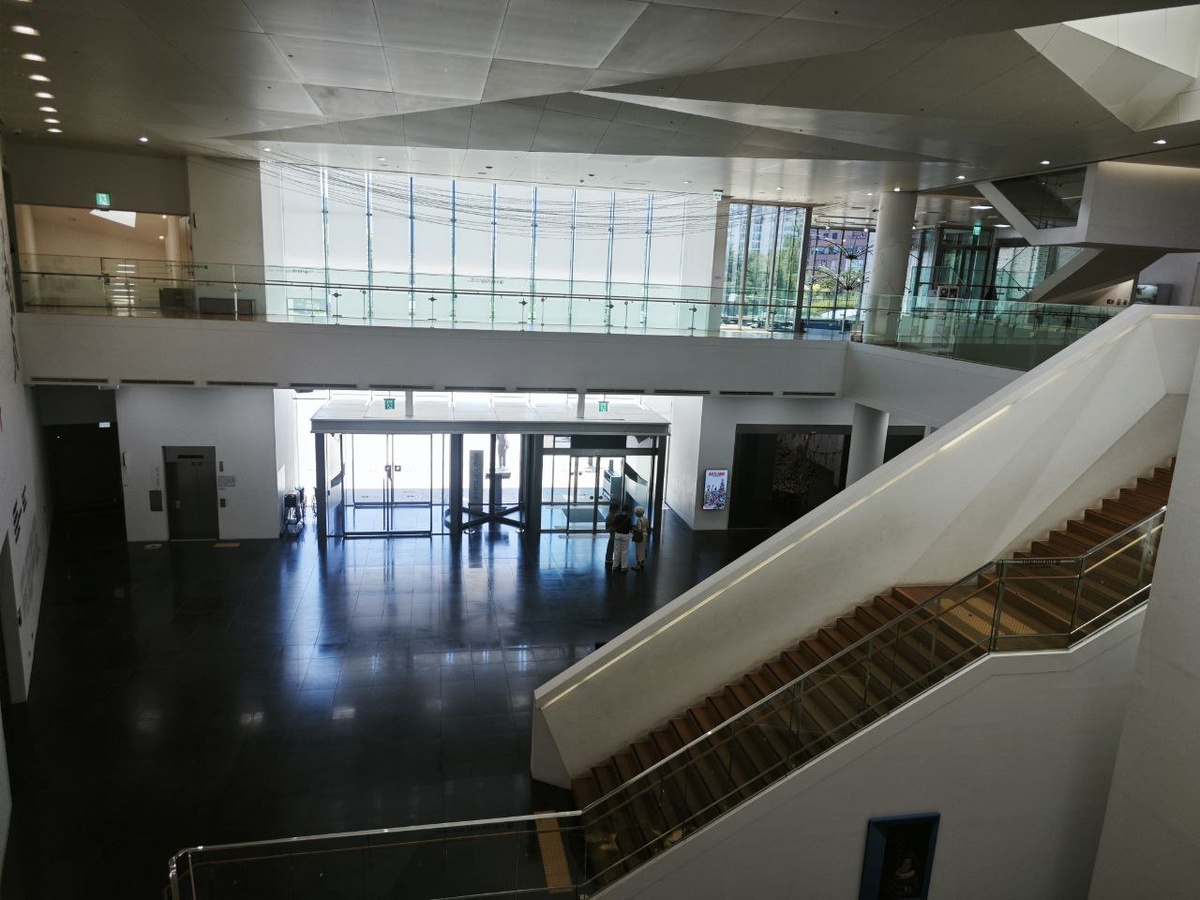 Здание музея искуства в Сеуле