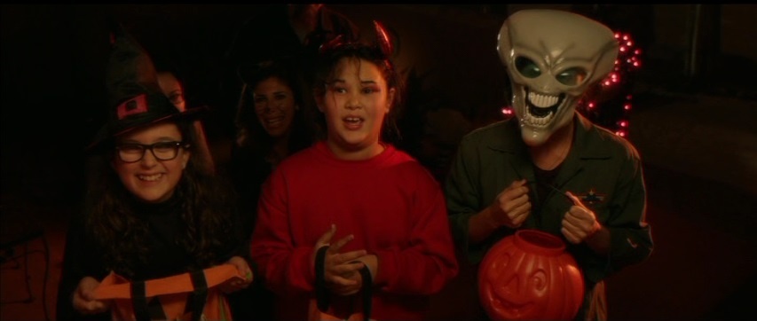 Кадр из фильма «Город монстров» (2015)