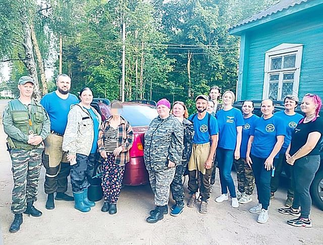 «Бабушек мне ещё никто не дарил!» Еще одного человека спасли тверские поисковики