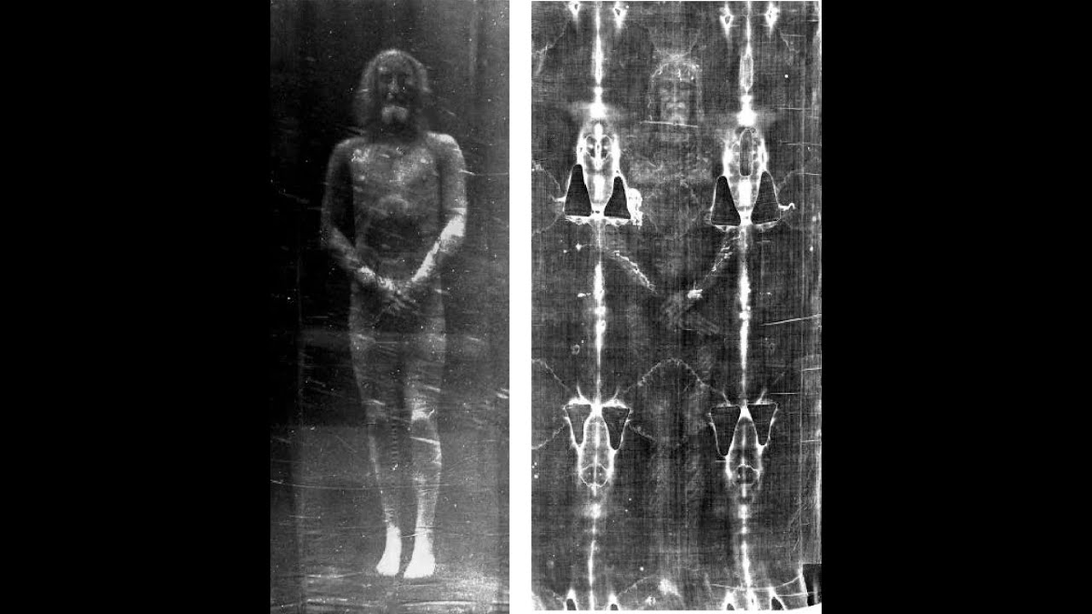 Туринская плащаница в негативе