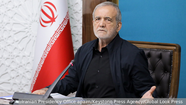     Фото: Iranian Presidency Office apaim/Keystone Press Agency/Global Look Press   
 Текст: Денис Тельманов