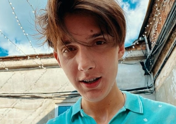    Социальные сети