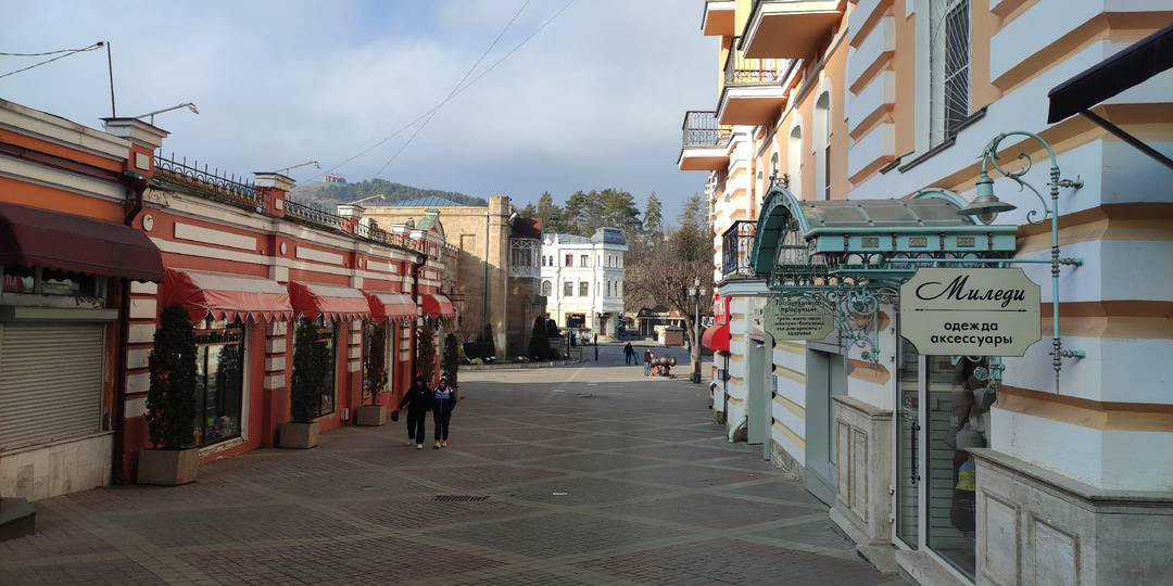 Вместо грязного моря, жары и толп туристов: на какой курорт поехали самые продуманые люди подлечить здоровье