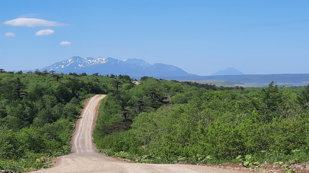 По дороге из Курильска к Куйбышевке