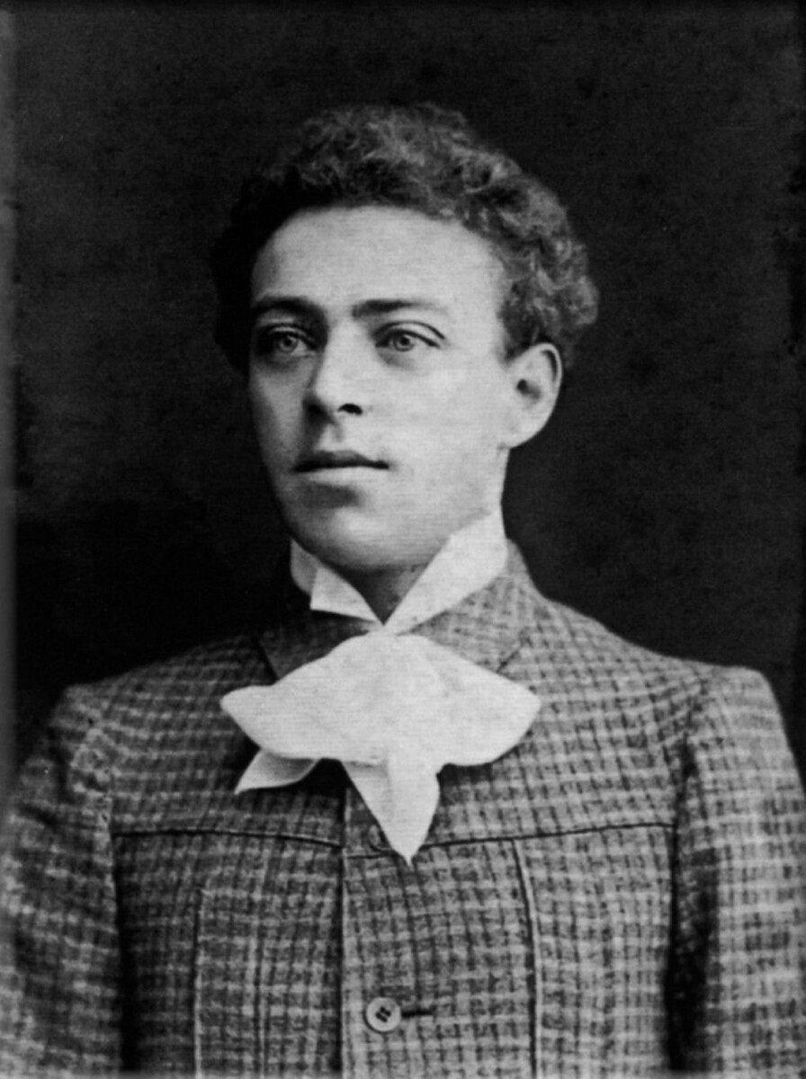 Евгений Вахтангов в молодости