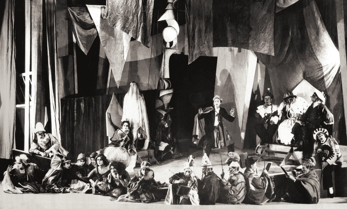 Из спектакля «Принцесса Турандот» (1922 г.) 