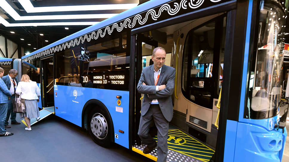 Поставка транспорта в лизинг должна быть завершена до 31 августа 2028 года. Закупка осуществлена с использованием субсидий из федерального бюджета.📷Фото: Александр Коряков / Коммерсантъ