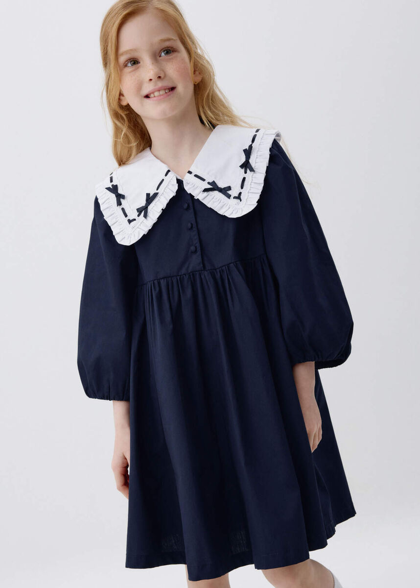 Школьное платье с воротником для девочек