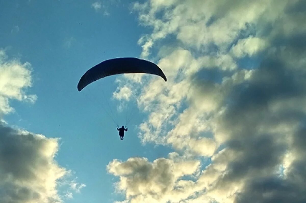    Совершивший прыжок из стратосферы парашютист-экстремал Баумгартнер погиб