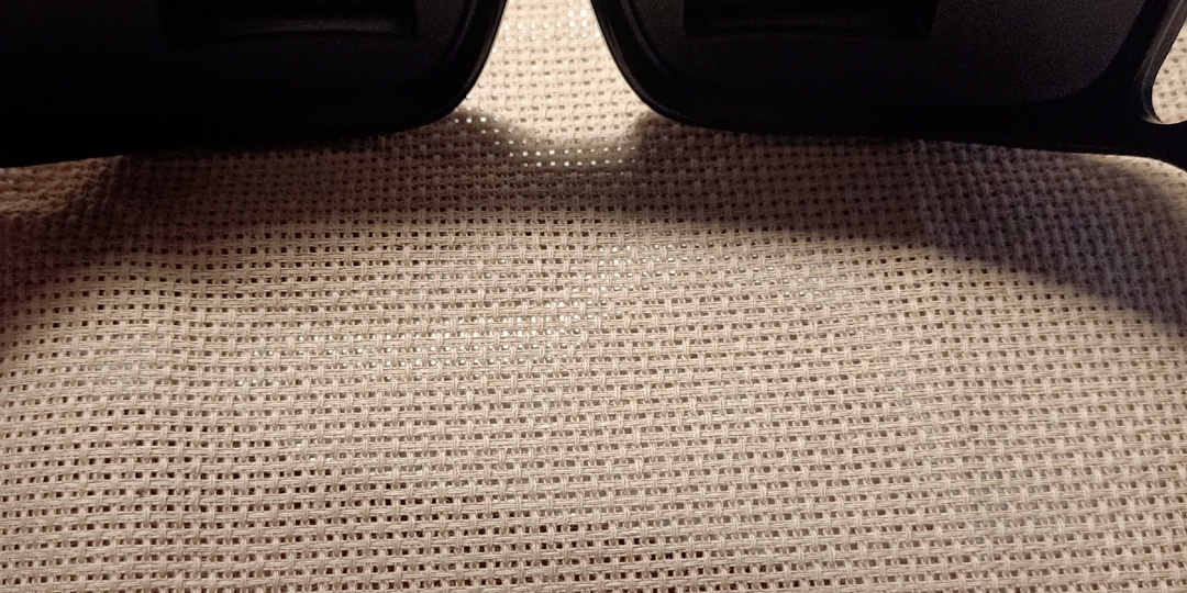 Как вышивать с прямой спиной