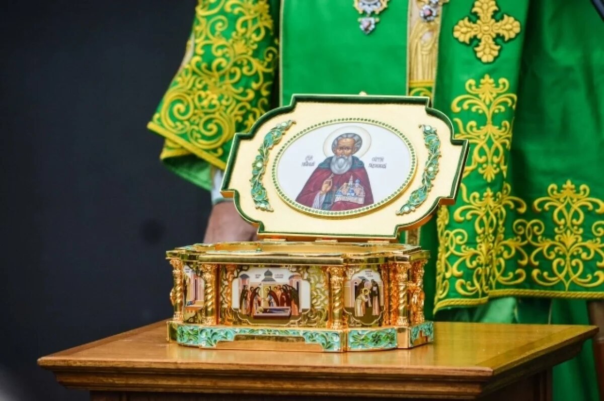    Новосибирцам перечислили запреты в День памяти Сергия Радонежского