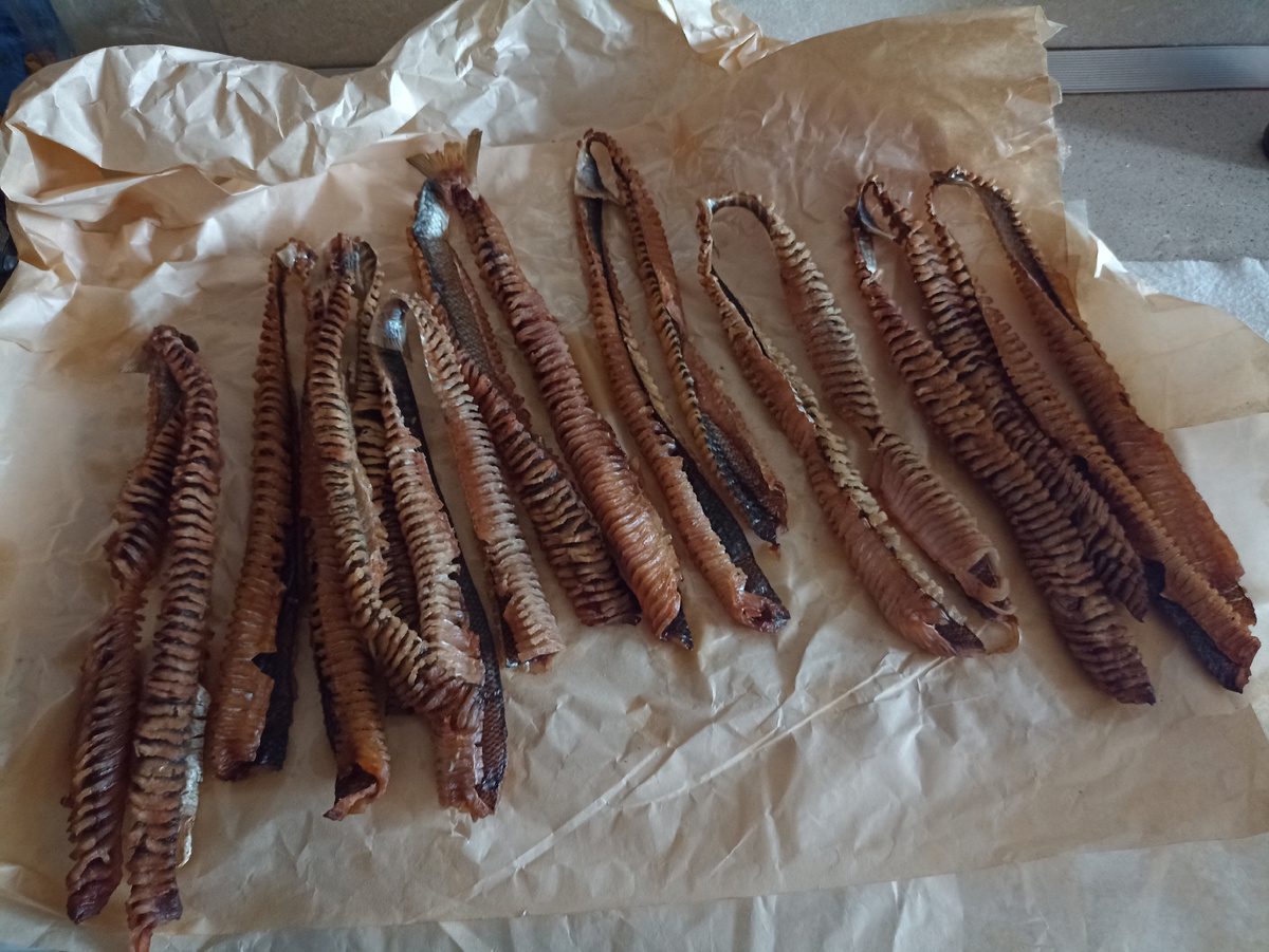 Намедни получил посылку рыбы с родных мест. 