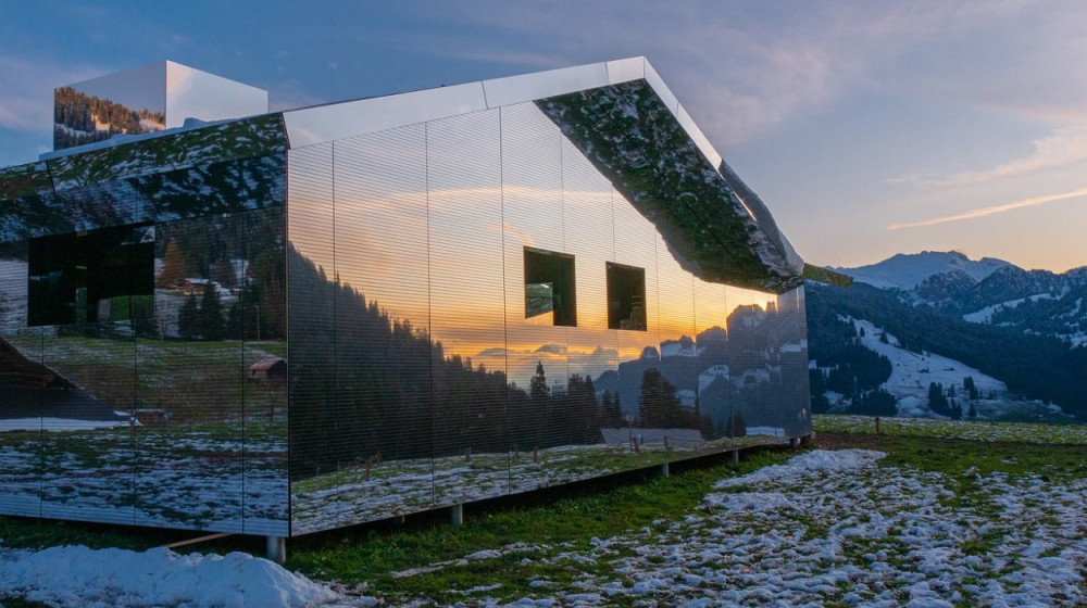    Зеркала Кавказа