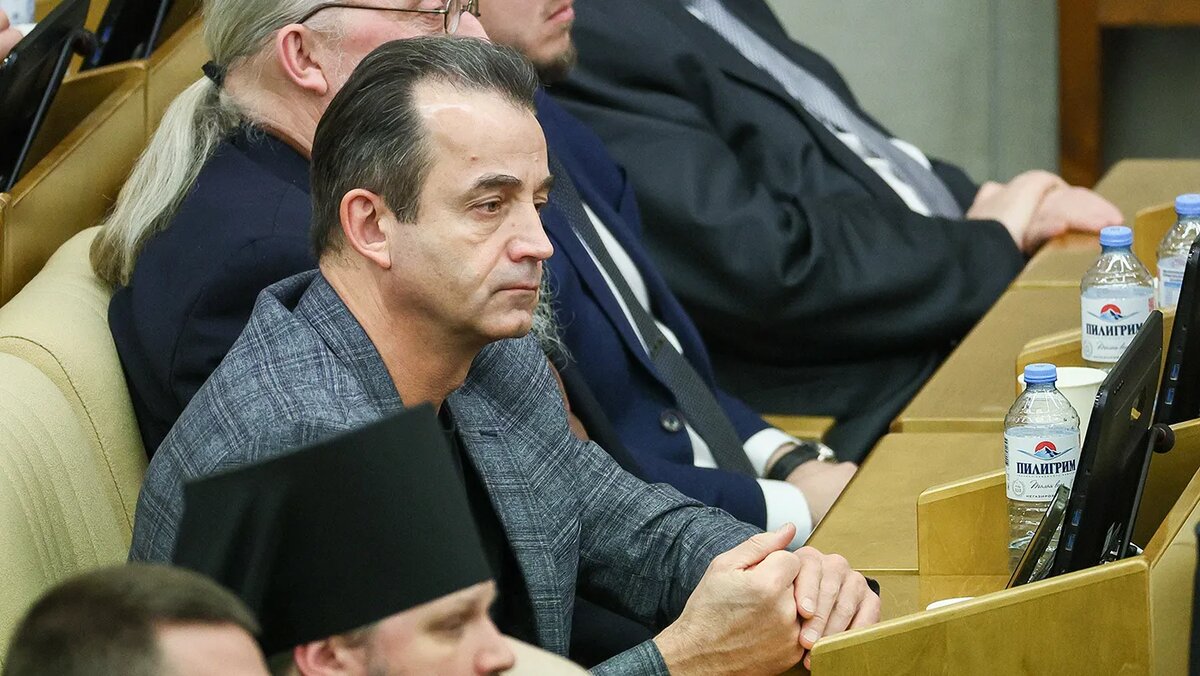   Сергей Булкин / ТАСС- Дмитрий Певцов