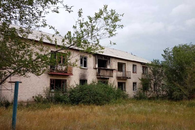    В Новотроицке до конца года снесут аварийный дом на Мичурина Оренбуржье