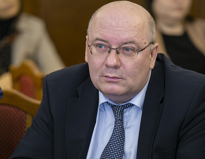 Имущество замглавы новосибирского ТУАД на 120 миллионов потребовали отдать государству
