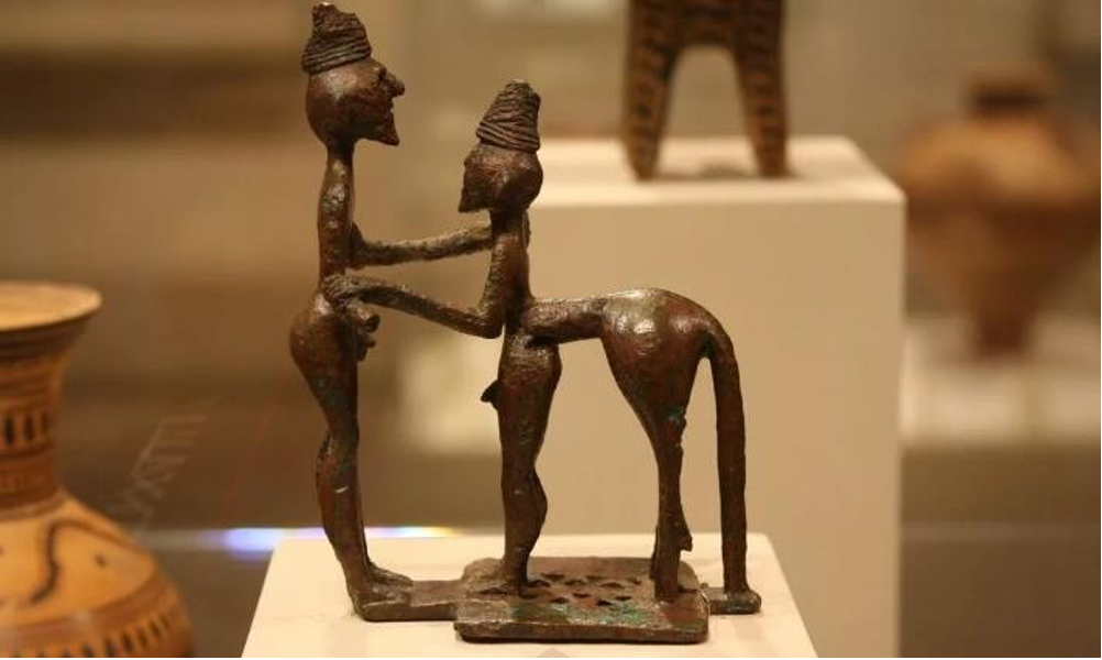 Статуэтка Гомеровского периода "Кентавр и герой". Неизвестный автор