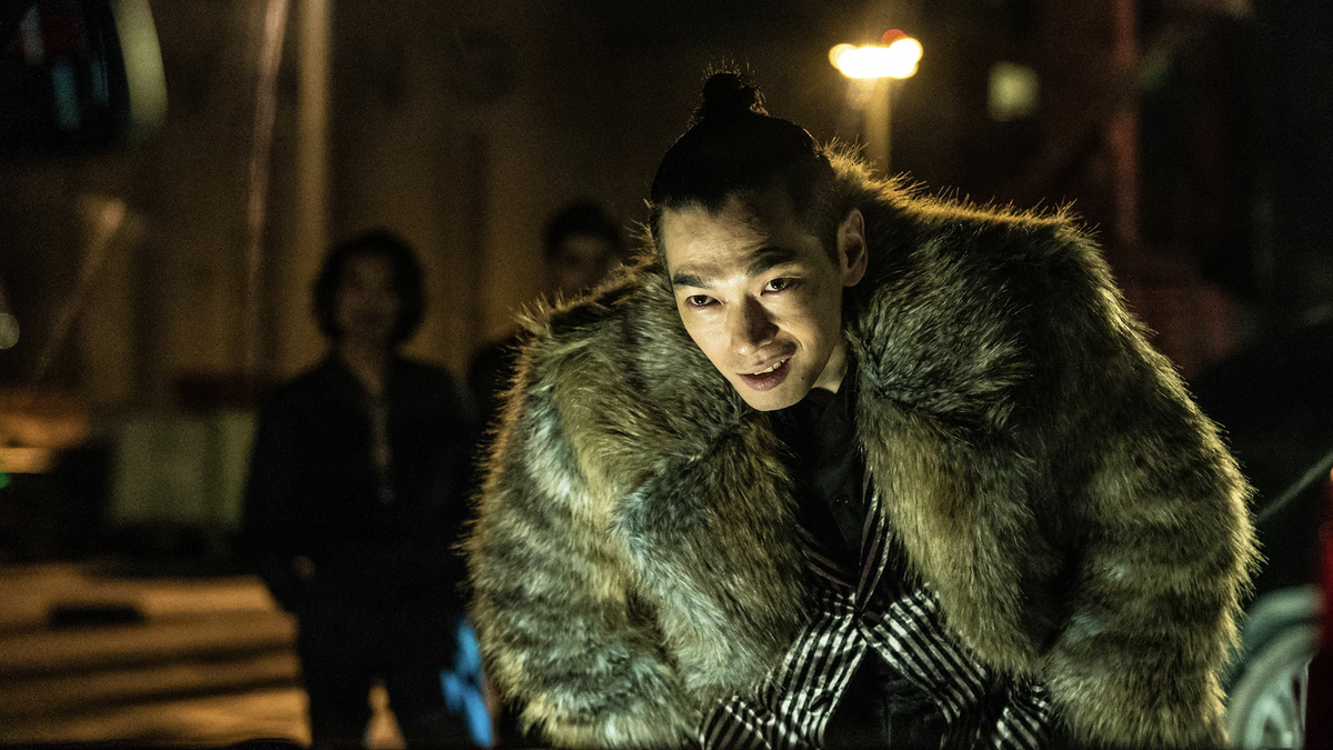  Кадр из фильма "Грязные деньги"