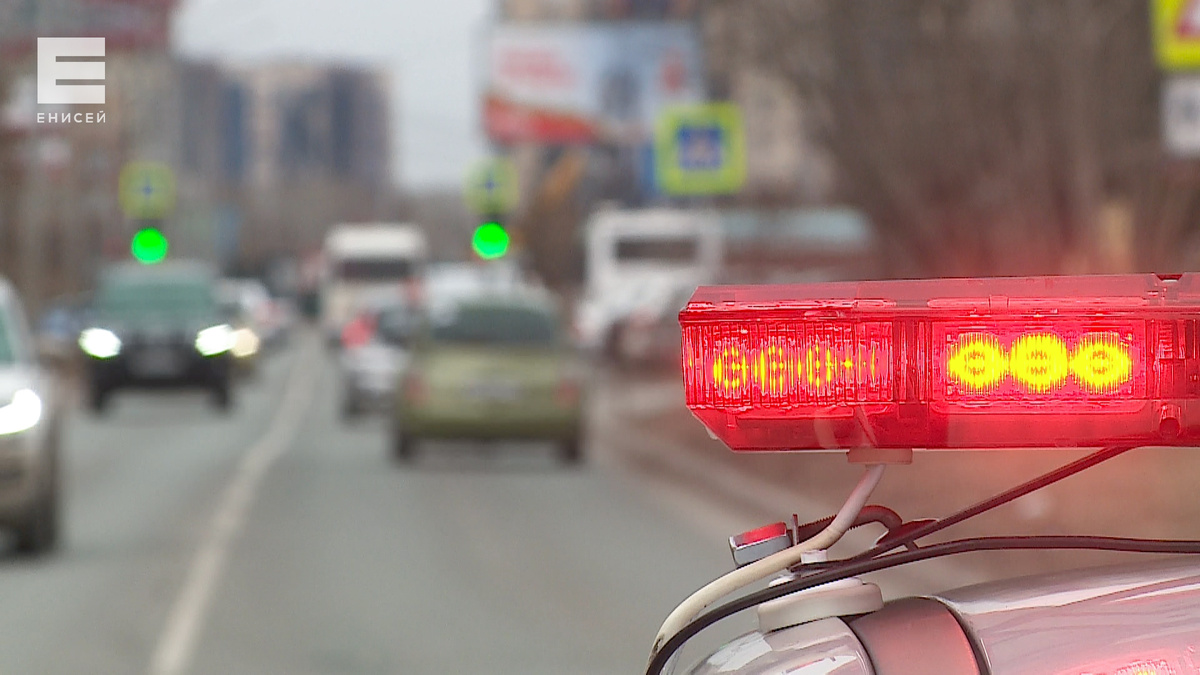     Красноярские водители 878 раз нарушили ПДД выездом на «встречку» в 2025 году