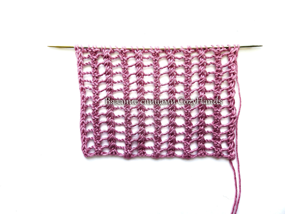 Оригинальная мелкая сетка спицами с вертикальными линиями