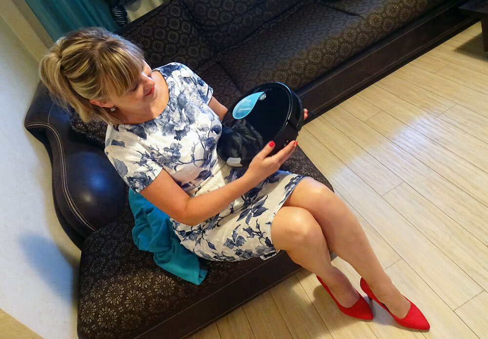 Поведение выглдит отсмысленным