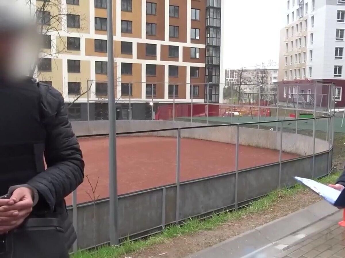    Головченко о том, как собрал взрывчатку и заложил ее под машину© Следком России
