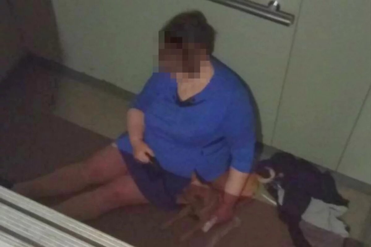    В Липецке из-за отключения света несколько человек застряли в лифтах