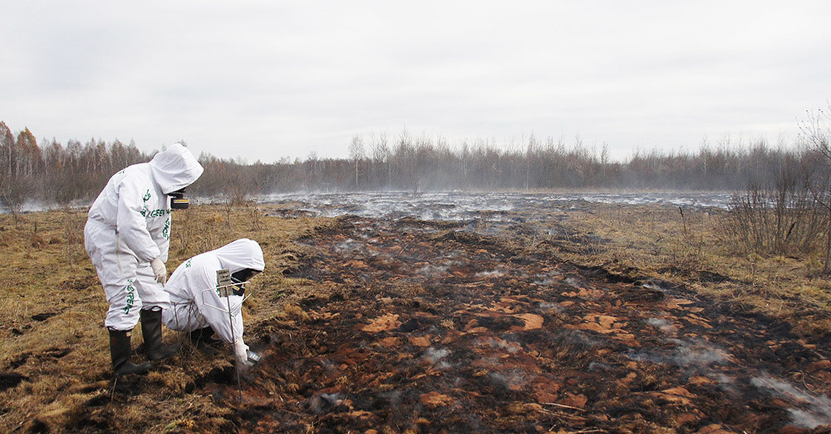 Радиоактивное загрязнение почвы в результате "черного дождя".