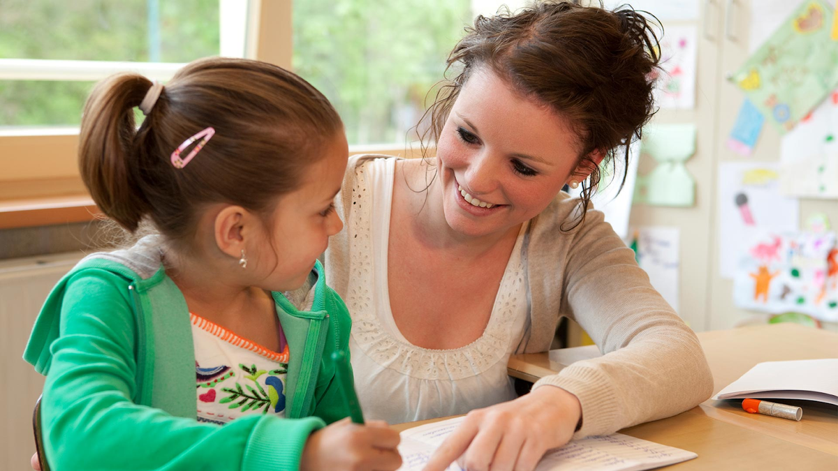 Обилие курсов и тренингов нагружает психику ребенка. Поэтому иногда простота важнее эффективности.