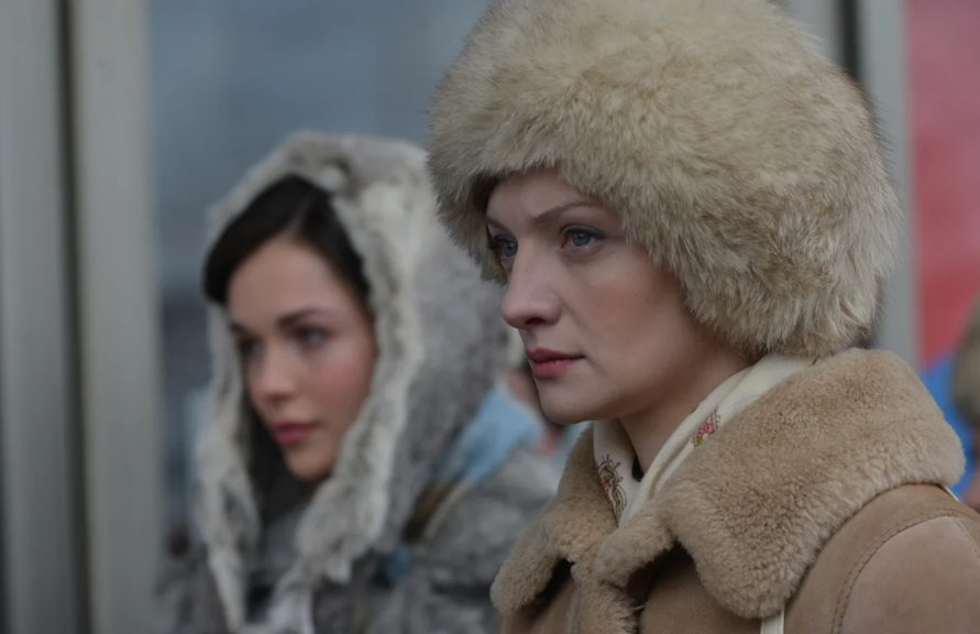 Фрагмент из сериала "Гостиница "Россия"