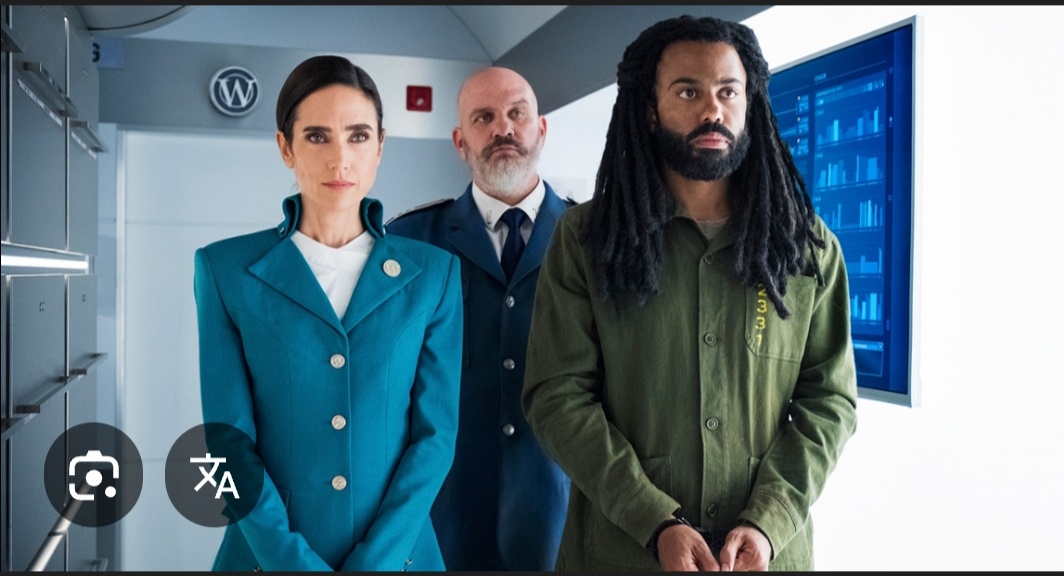 Кадр из сериала «Сквозь снег»