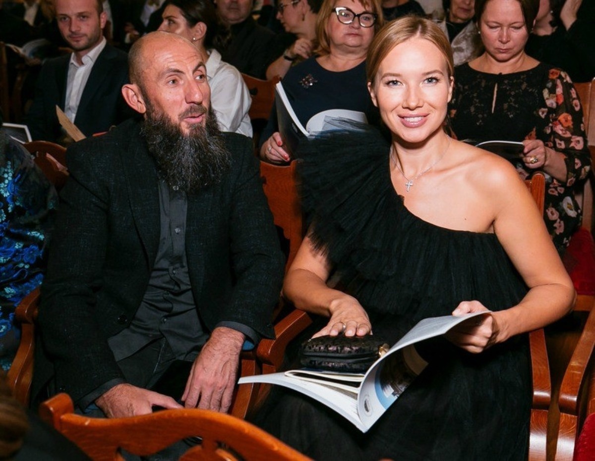 Банановый след: как импортёр фруктов дорвался до театральной сцены?