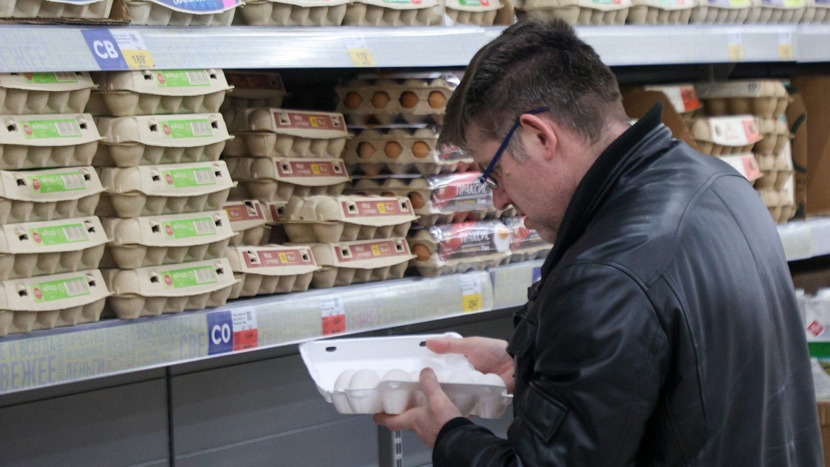    Цены на продукты заморозят до зимы. Фото: Belkin Alexey / news.ru / www.globallookpress.com