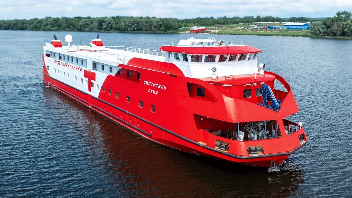   Теплоход «Святитель Лука» проекта 132ПК