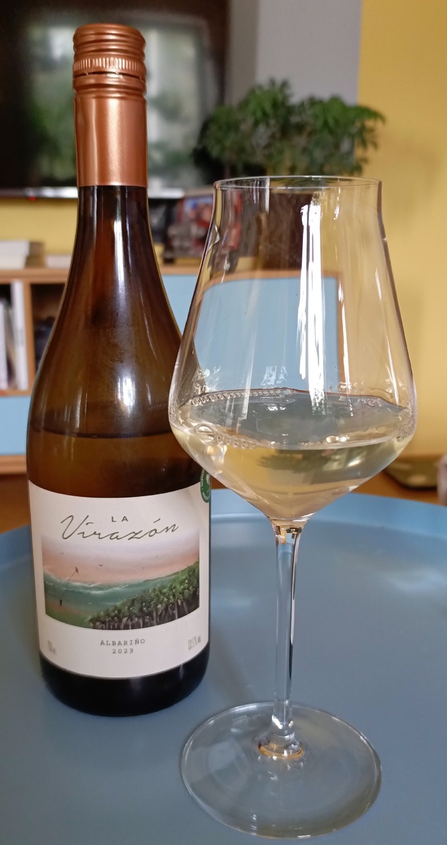 Продаётся только в Красном и Белом