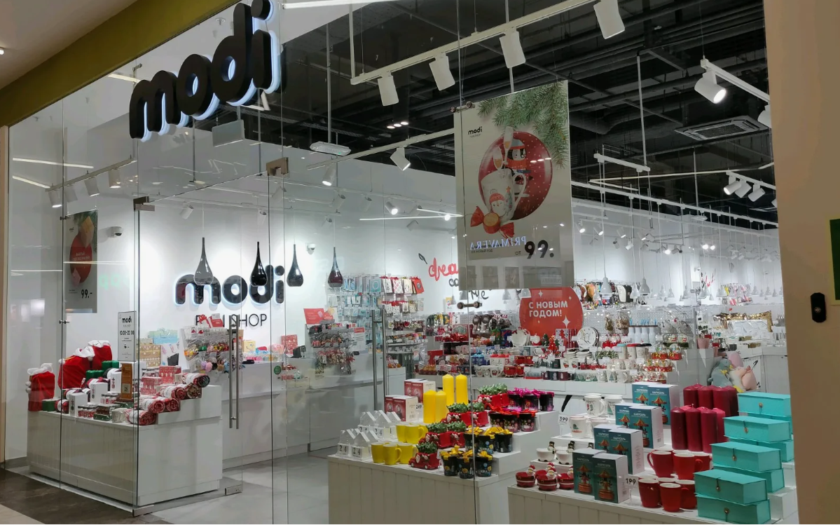 Витрина магазинов сети