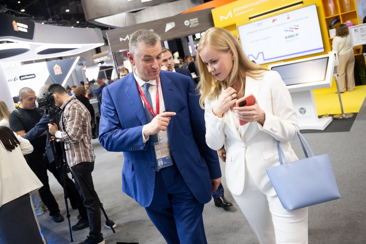 Леонид Слуцкий и Элеонора Кавшар. Фото из телеграм-канала Элеоноры Кавшар