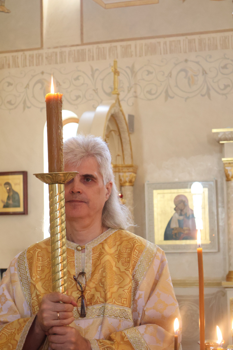 С днем ангела, алтарник Сергий!