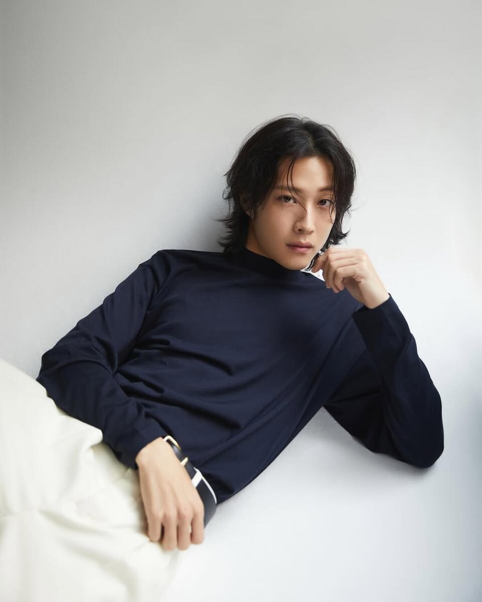     Фото:@wonjong_
📷    Фото:@lafilledhiver_
